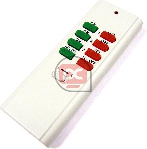 Mando a distancia para enchufe con luz piloto